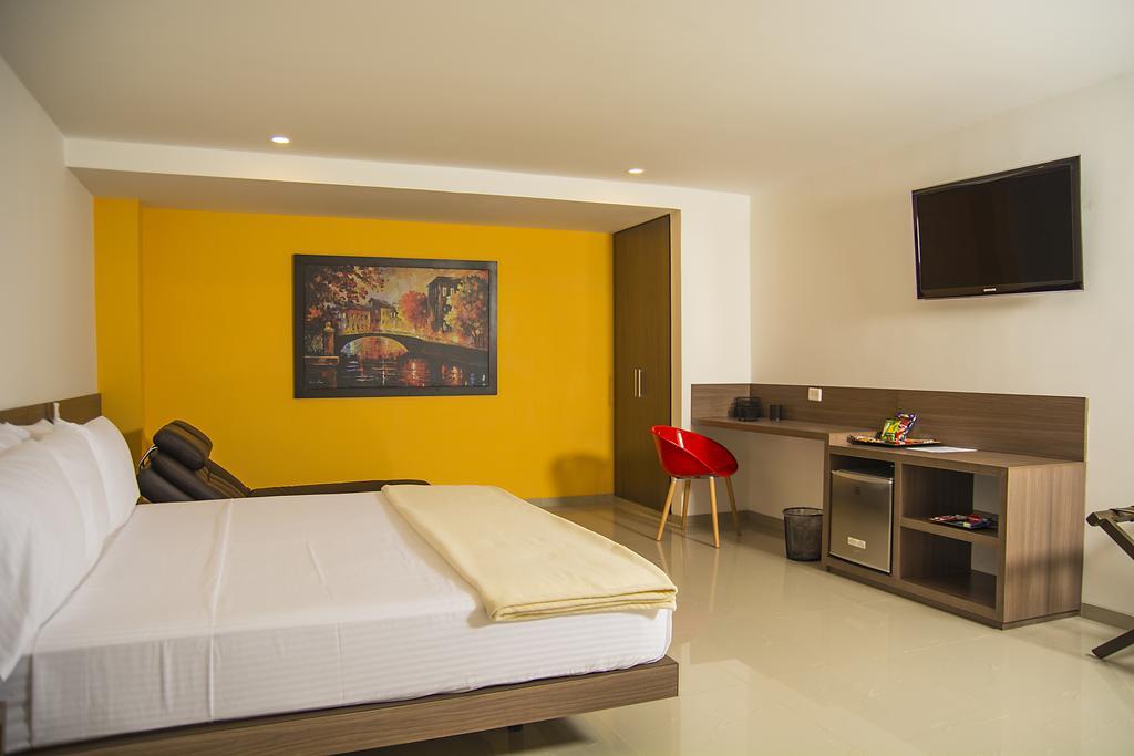 קוקוטה Hotel Mio Boutique חדר תמונה